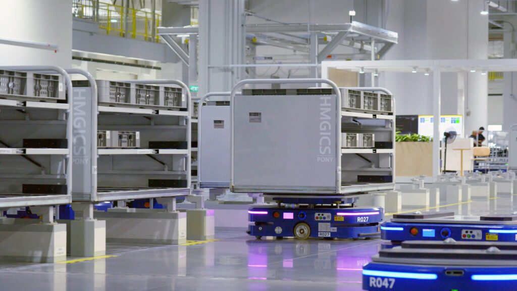 AMRとは？自律走行搬送ロボットの仕組みと導入メリットを徹底解説