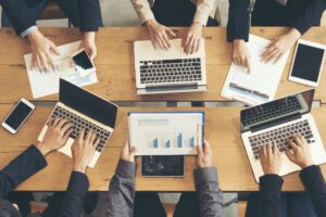 製造業のDXに強いシステム会社10選｜費用相場・導入ステップ・失敗回避策まで解説